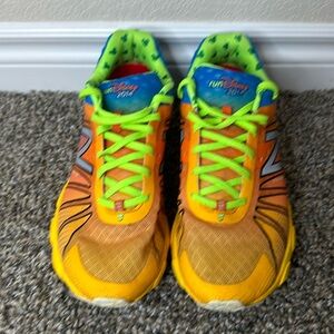New Balance 890 v4 runDisney Men’s Running Shoe Goofy Size 10.5